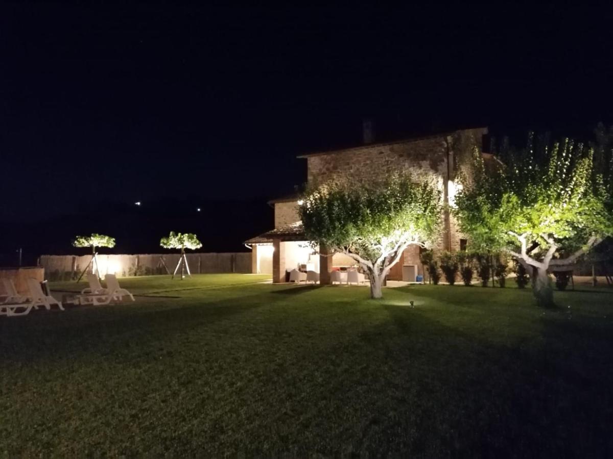 Agriturismo Villa Al Piano Тоди Екстериор снимка