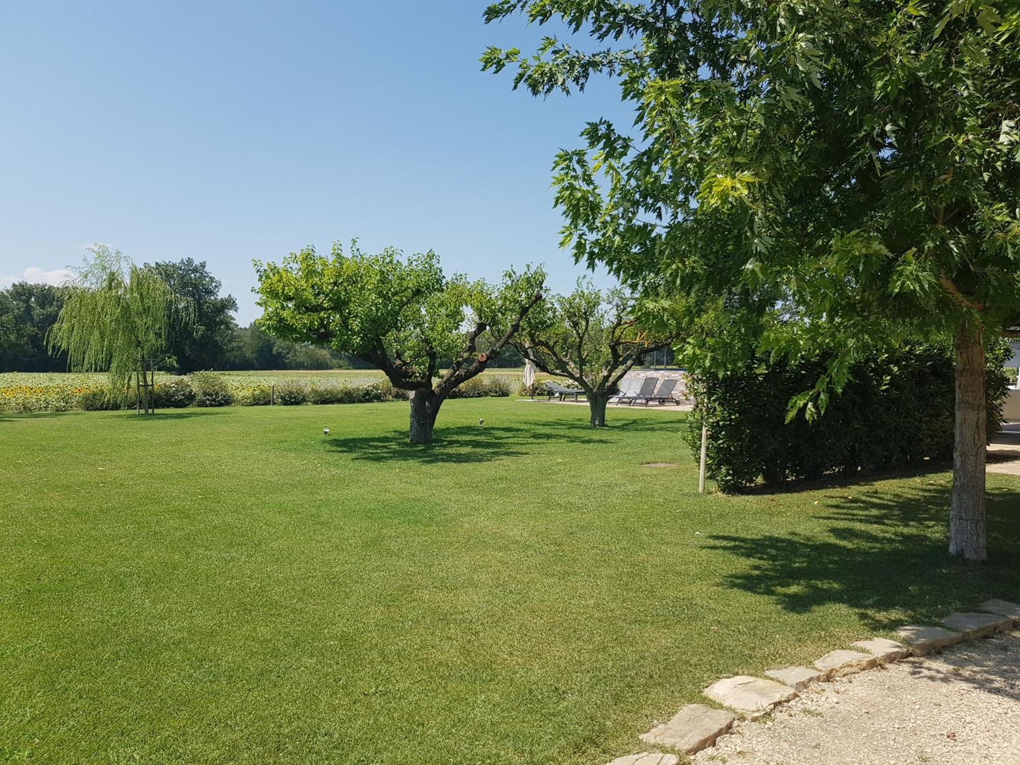 Agriturismo Villa Al Piano Тоди Екстериор снимка