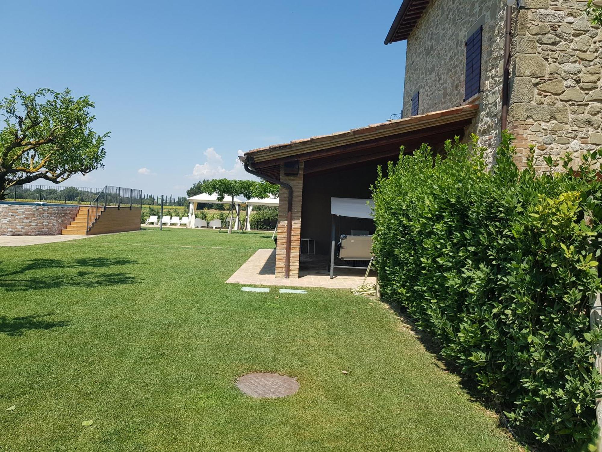 Agriturismo Villa Al Piano Тоди Екстериор снимка