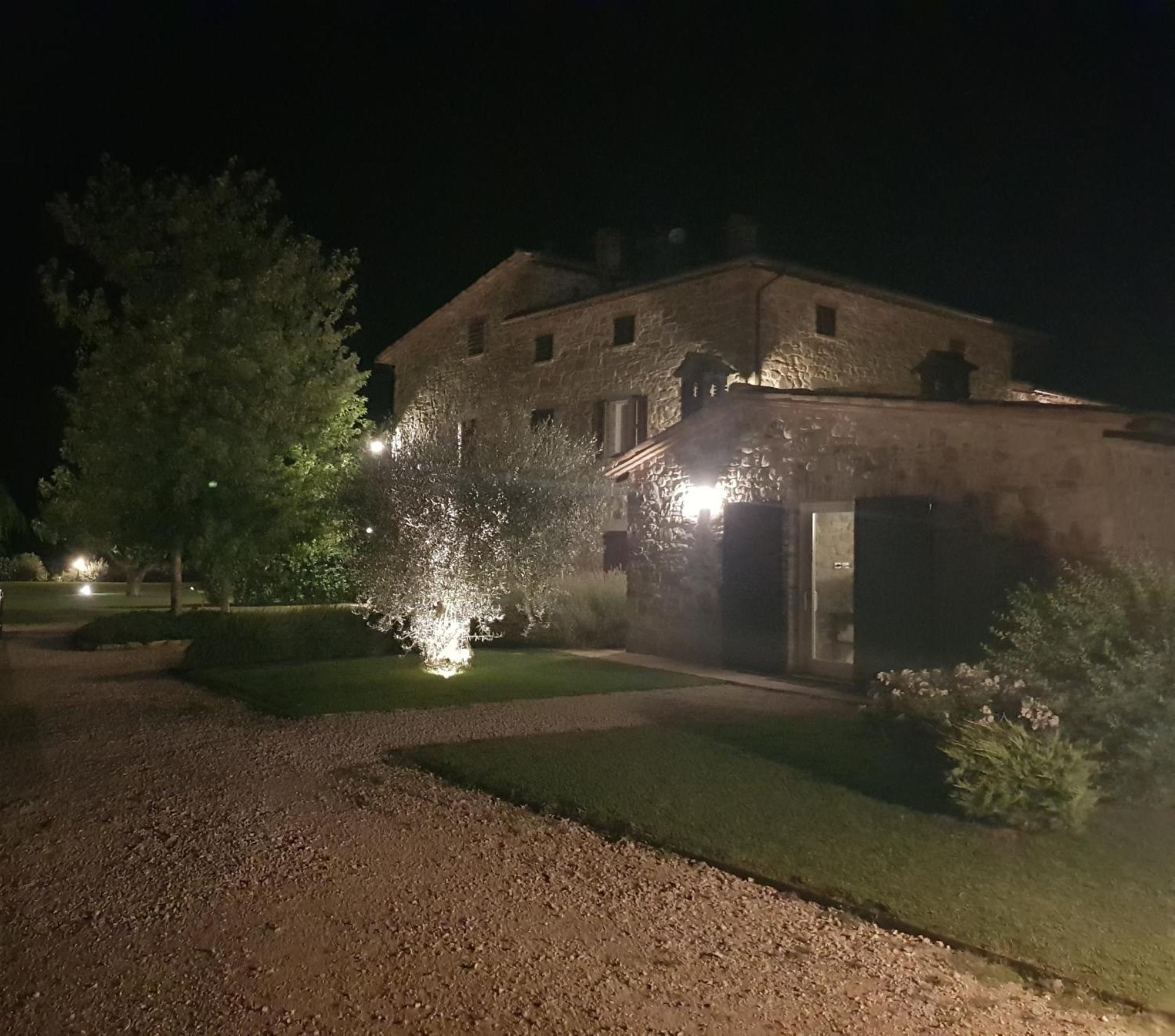Agriturismo Villa Al Piano Тоди Екстериор снимка